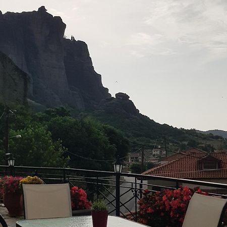 Under The Rocks Meteora Panoramic View Villa Kalabáka Exterior foto