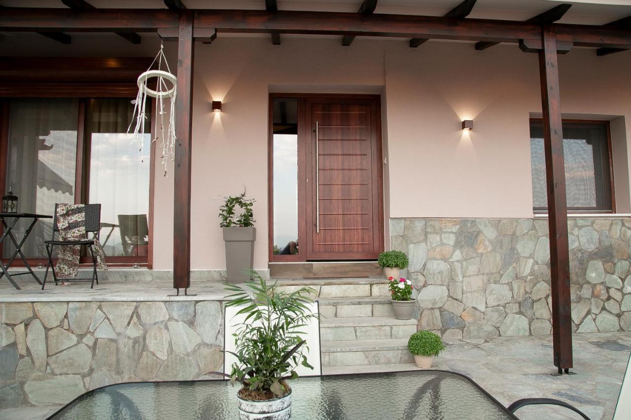 Under The Rocks Meteora Panoramic View Villa Kalabáka Exterior foto