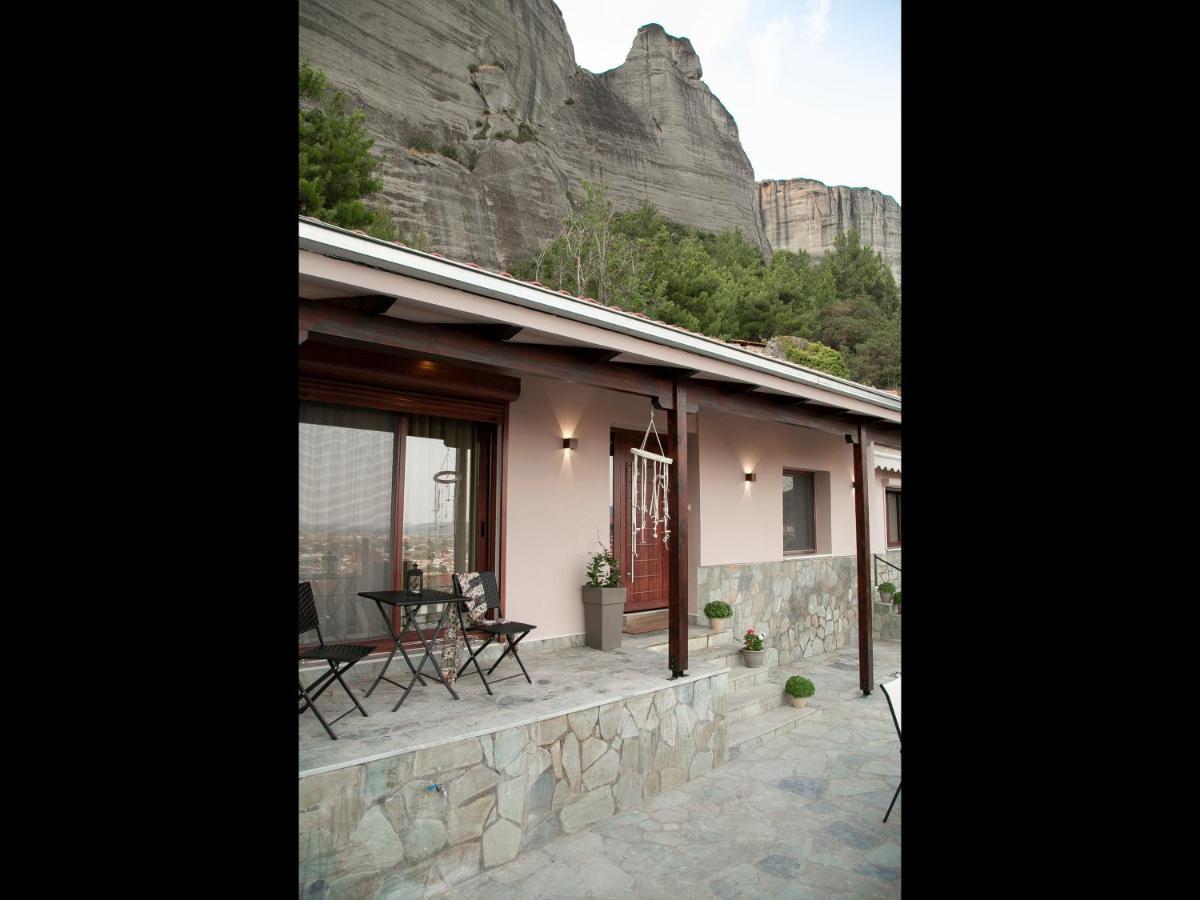 Under The Rocks Meteora Panoramic View Villa Kalabáka Exterior foto